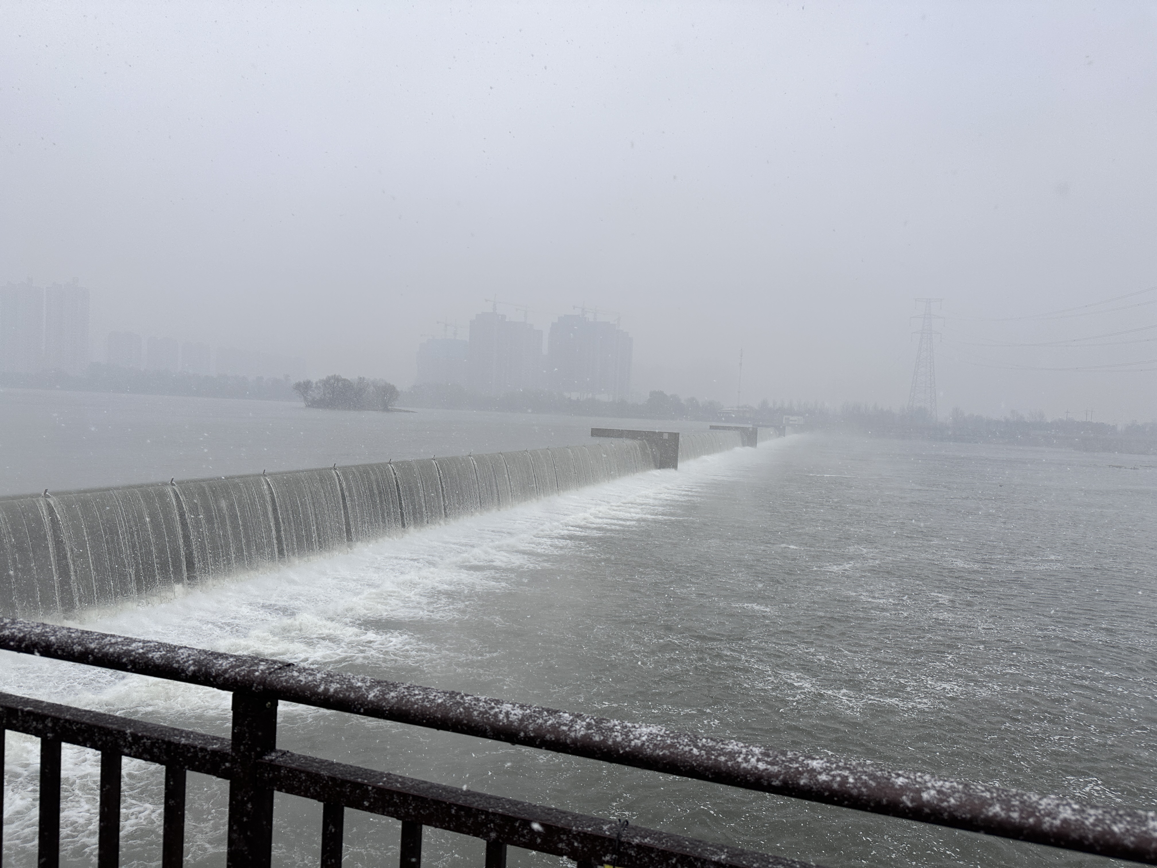 氣盾壩、橡膠壩冬季運行（除冰系統(tǒng)）
